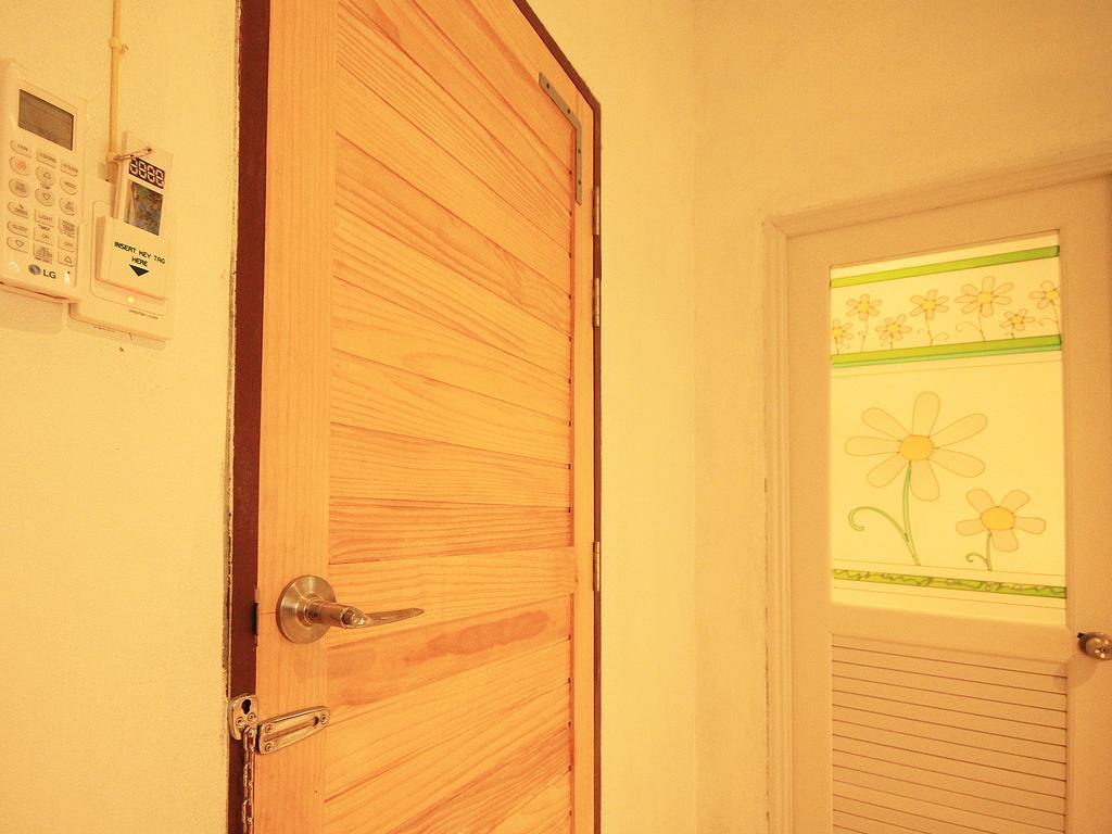 Indy Home Guesthouse Koh Phangan Rum bild