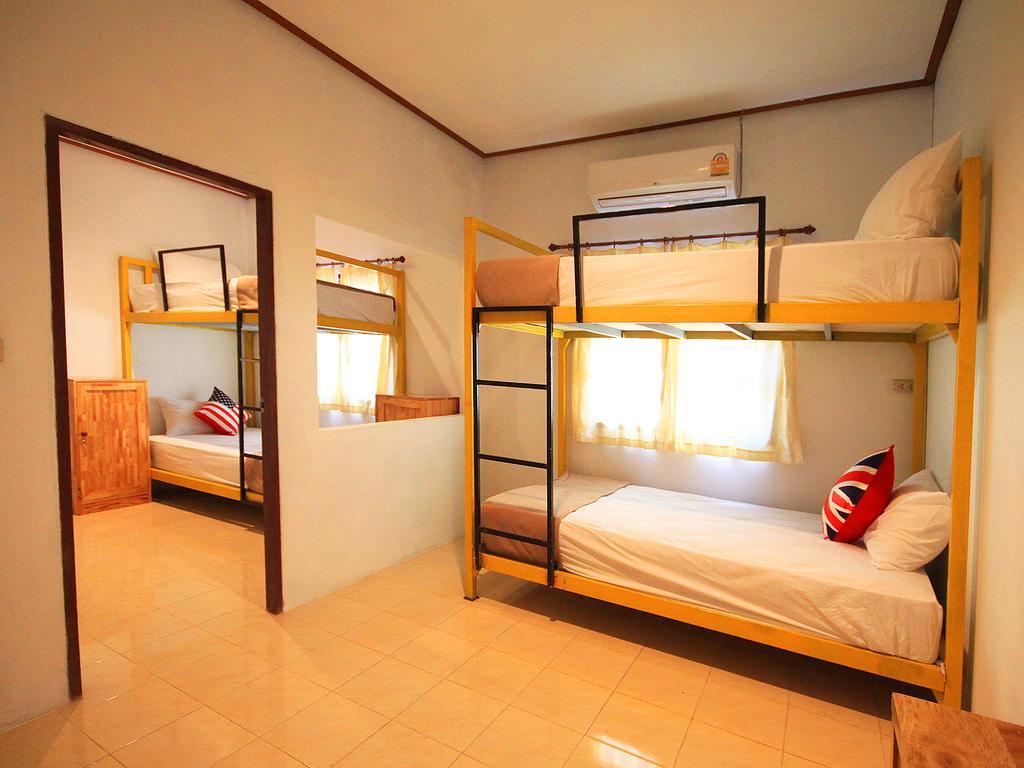 Indy Home Guesthouse Koh Phangan Rum bild